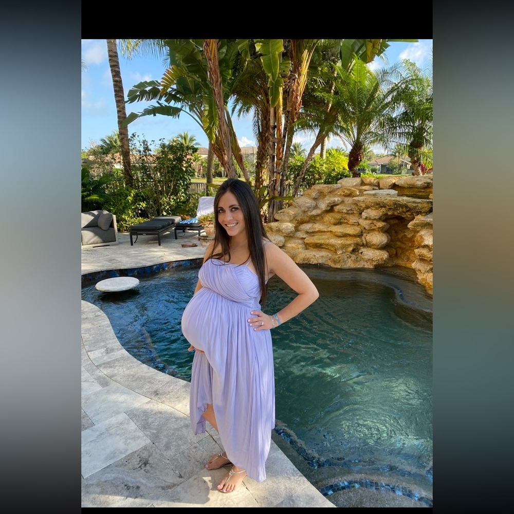 Ramy brooks size M dress can wear maternity!